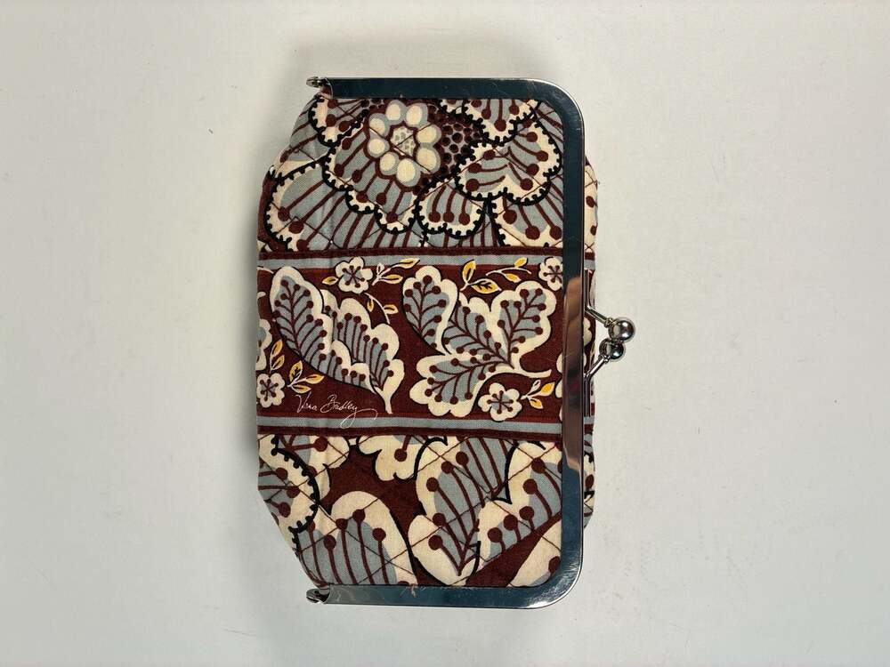 Vera Bradley Quilted Kiss-Lock Coin Purse Wallet - Picture 4 of 5